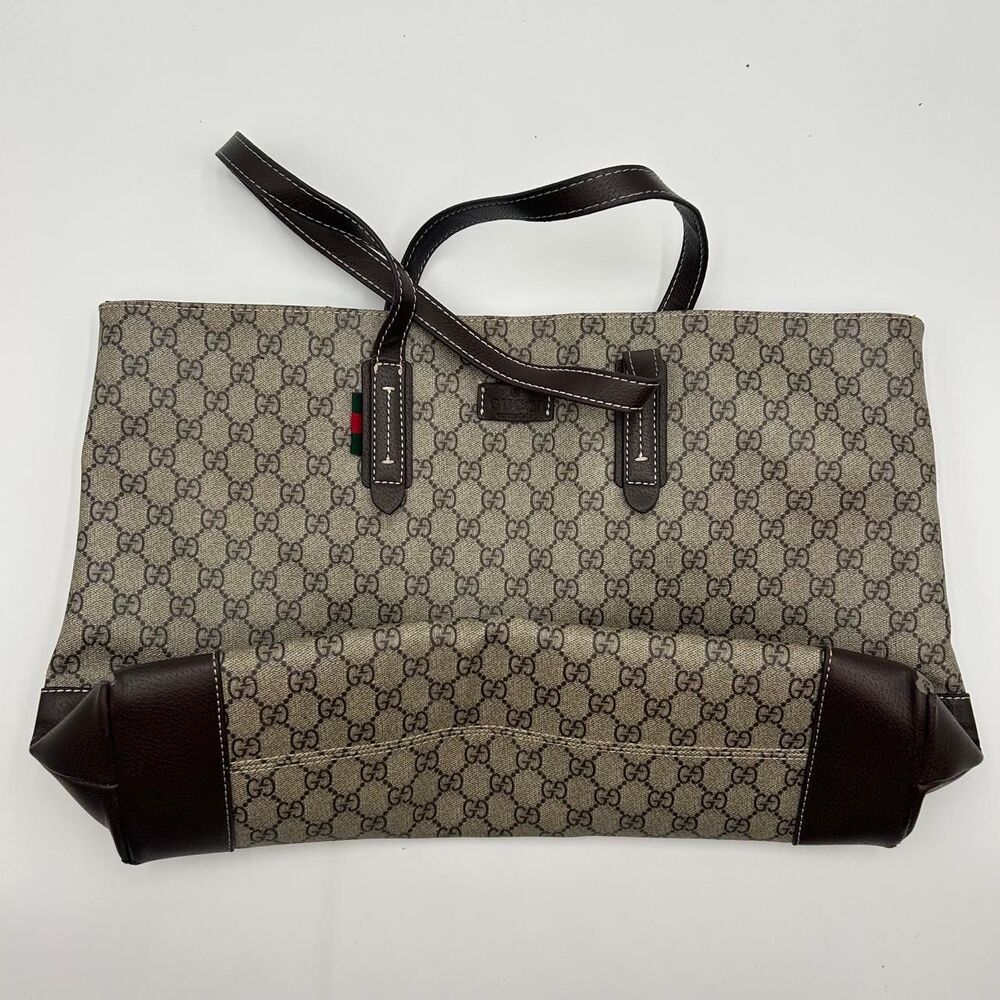 Gucci Women's Brown and Grey Bag